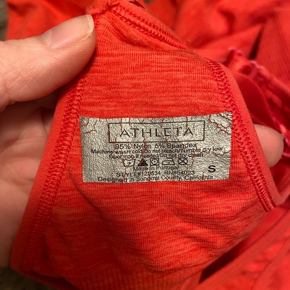 Athleta Workout Top Size Small - Picture 5 of 7